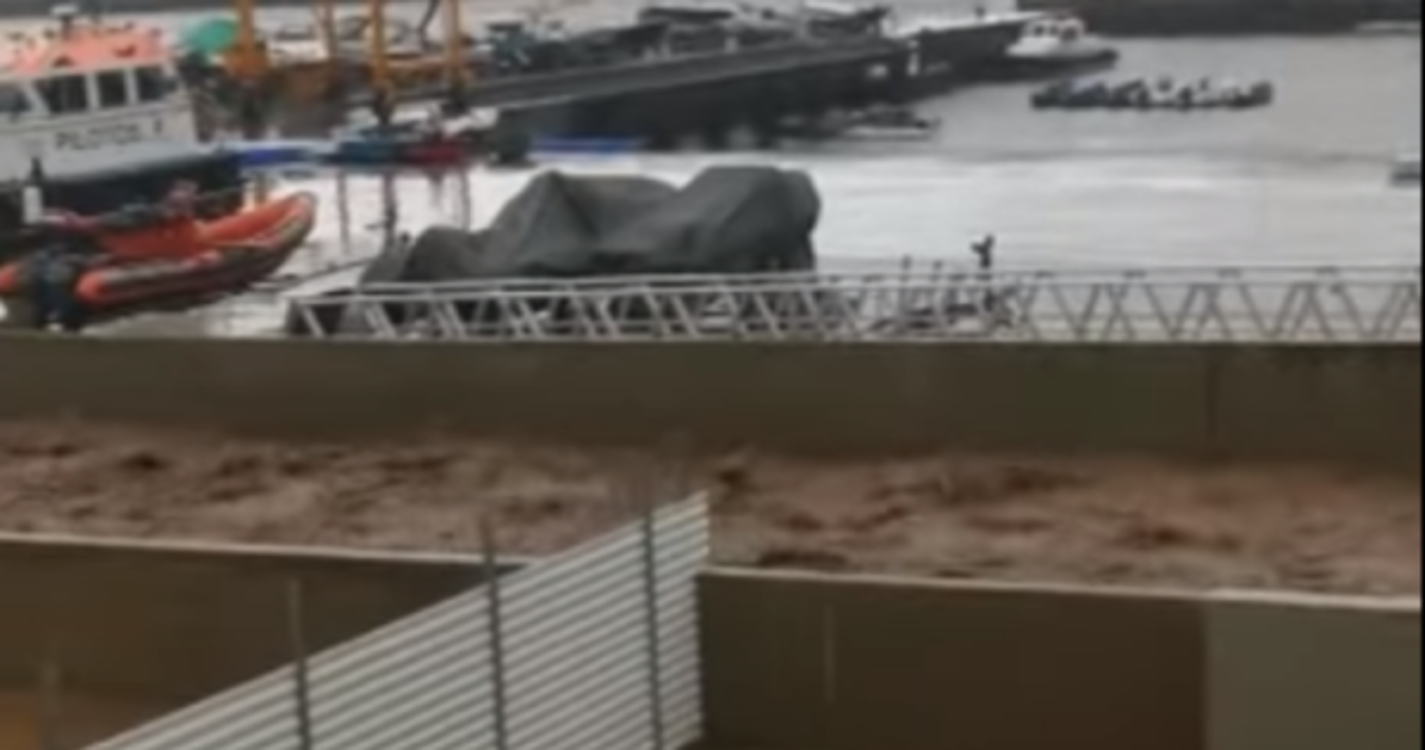 Vídeo mostra forte corrente de água na Marina do Funchal