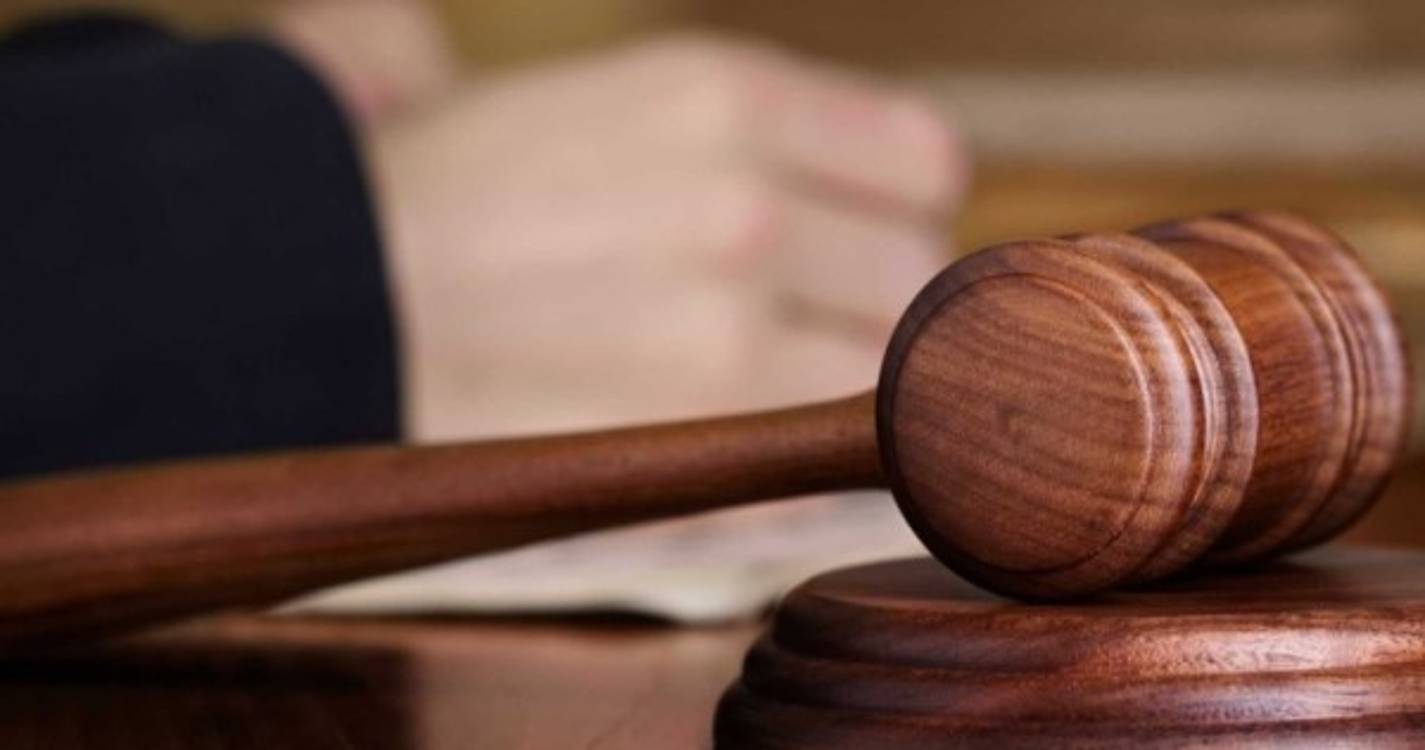 Caso violência doméstica: Julgamento arranca à porta fechada