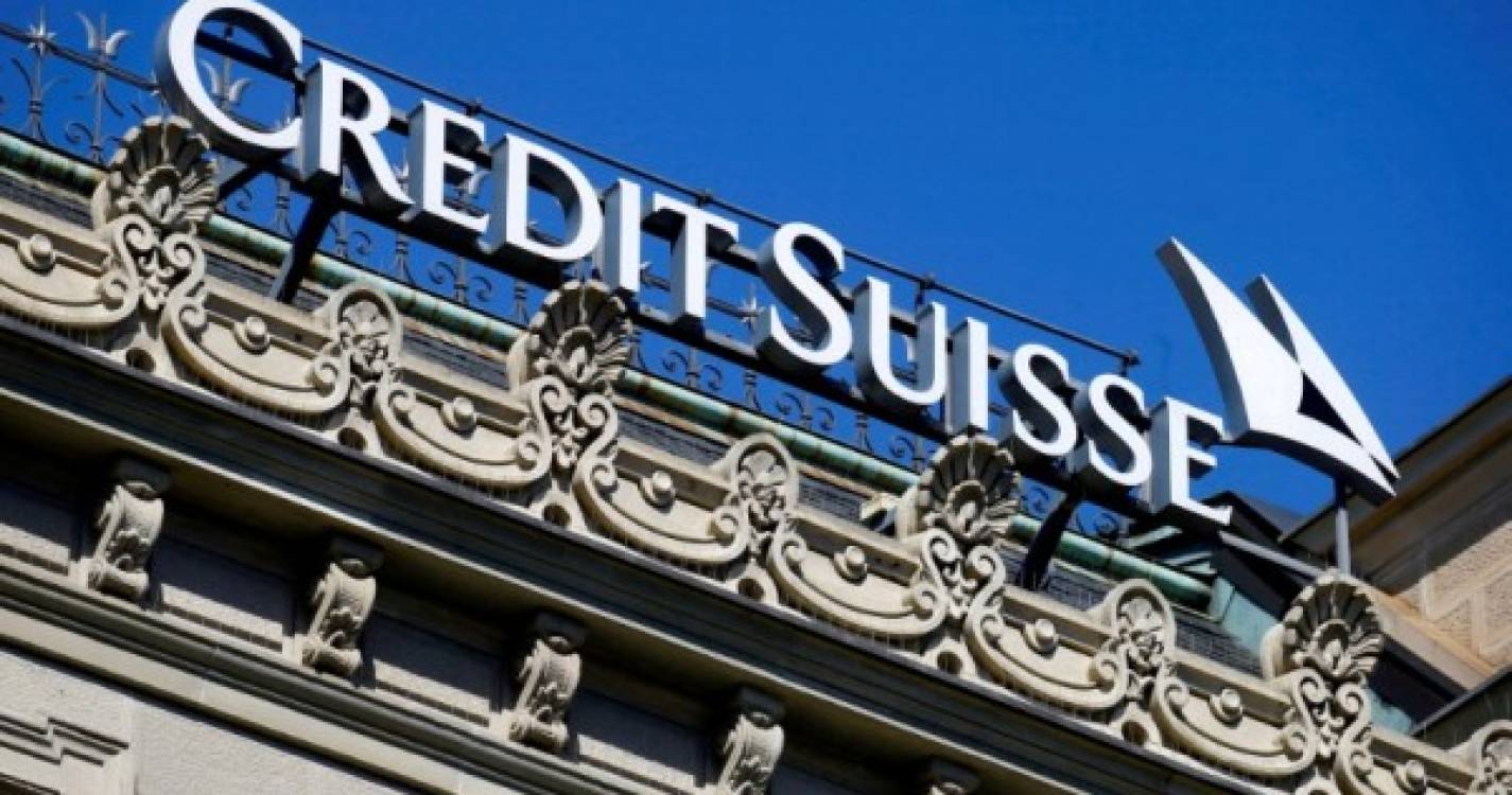 O banco suíço UBS vai comprar o Credit Suisse
