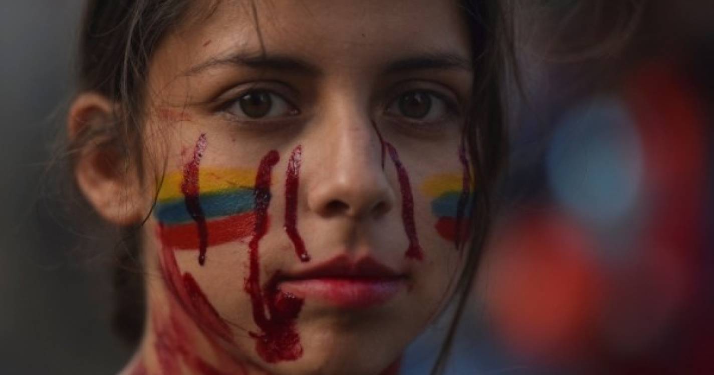 Mais de 40 mortos em manifestações contra Governo na Colômbia