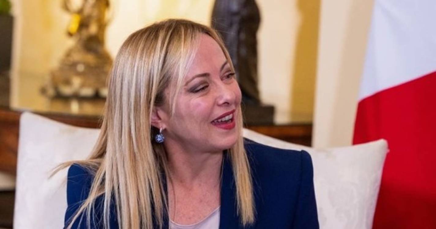 Migrações: Roma considera "inaceitáveis" comentários de Paris sobre Meloni