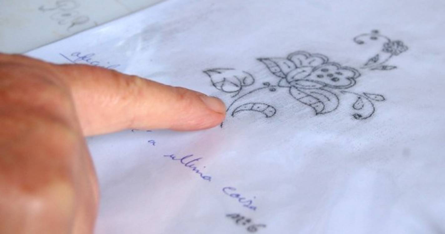 Governo delibera atribuir auxílio financeiro complementar às 858 Bordadeiras da Região