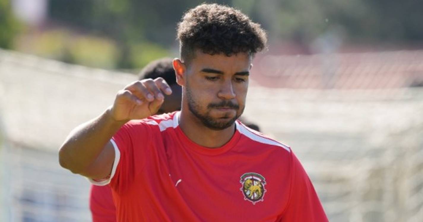 Ex-Marítimo Rafael Brito reforça Casa Pia a título definitivo