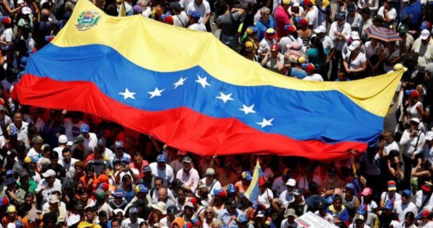 Colômbia pede que a Venezuela seja declarada como país promotor do terrorismo
