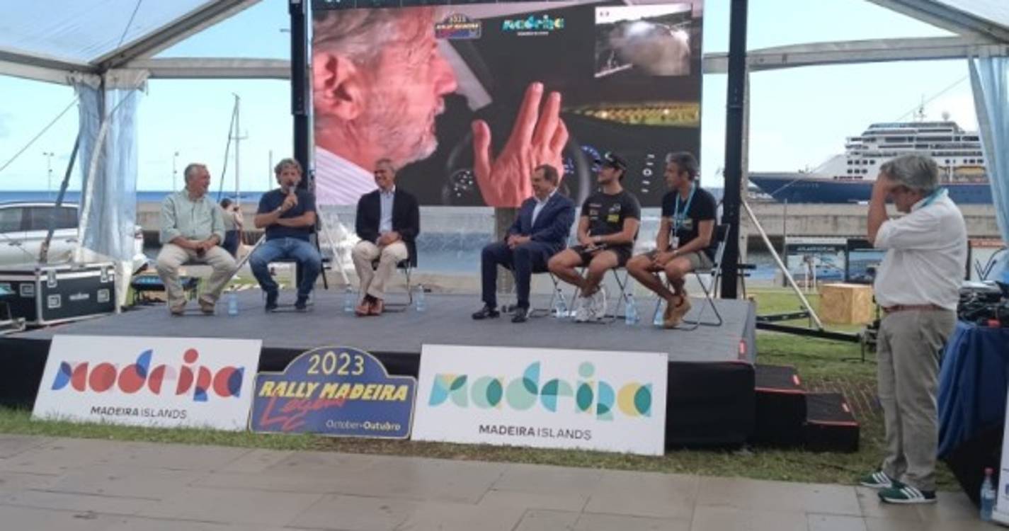 Eduardo Jesus vinca "aposta certa" no Legend