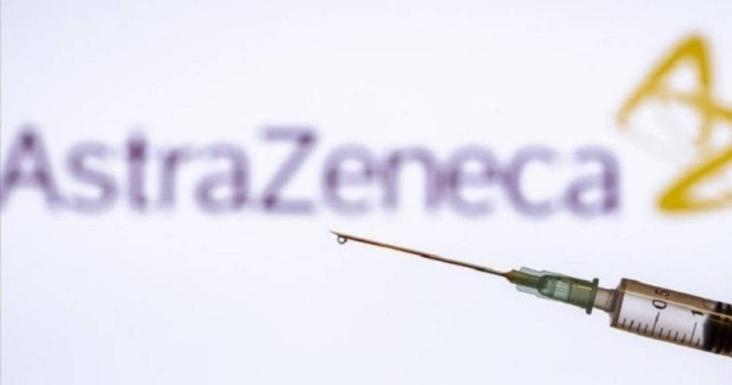 Covid-19: AstraZeneca lucrou 1,17 mil milhões de dólares com venda de vacinas