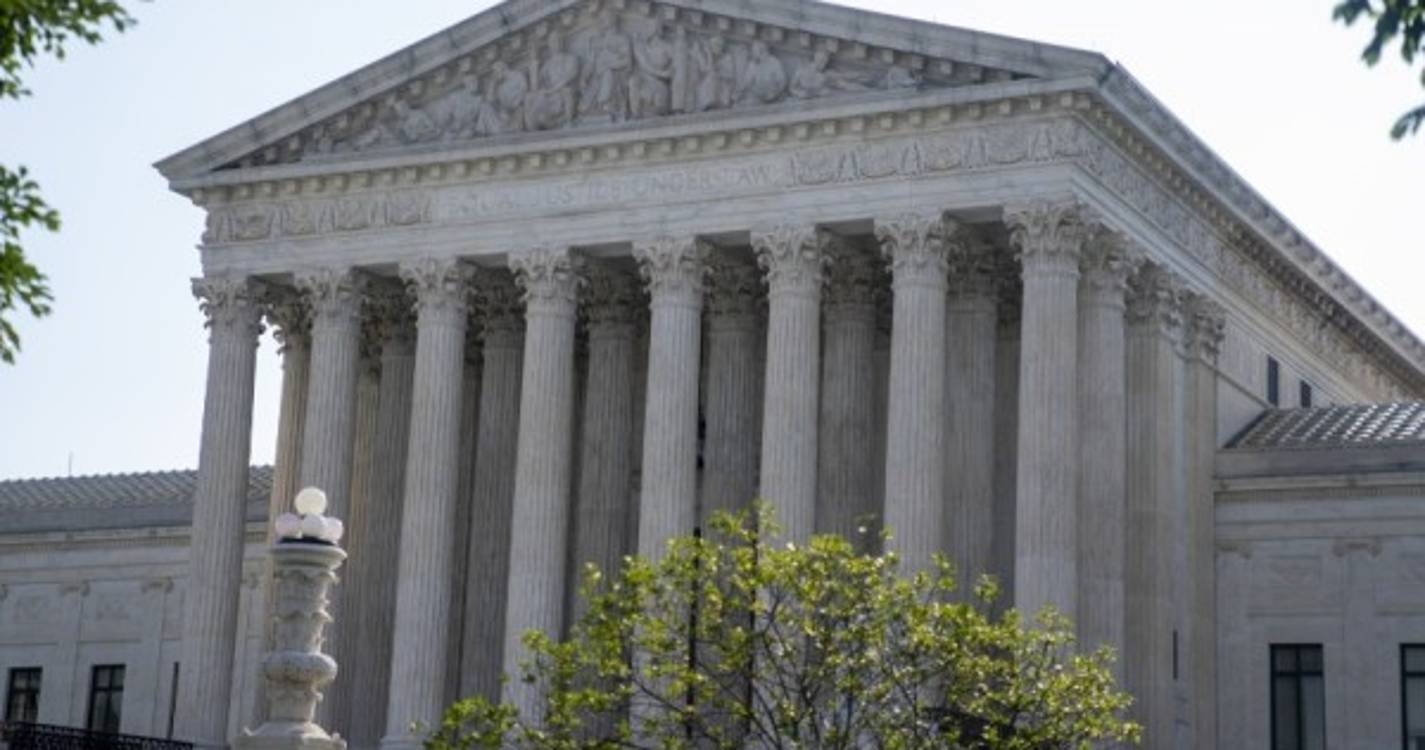 Supremo dos EUA anula direito constitucional ao aborto no país