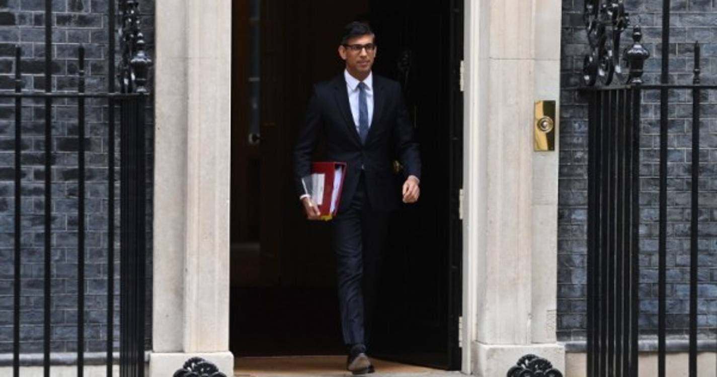 Ucrânia: Londres espera que Xi Jinping pressione Putin para acabar com a guerra