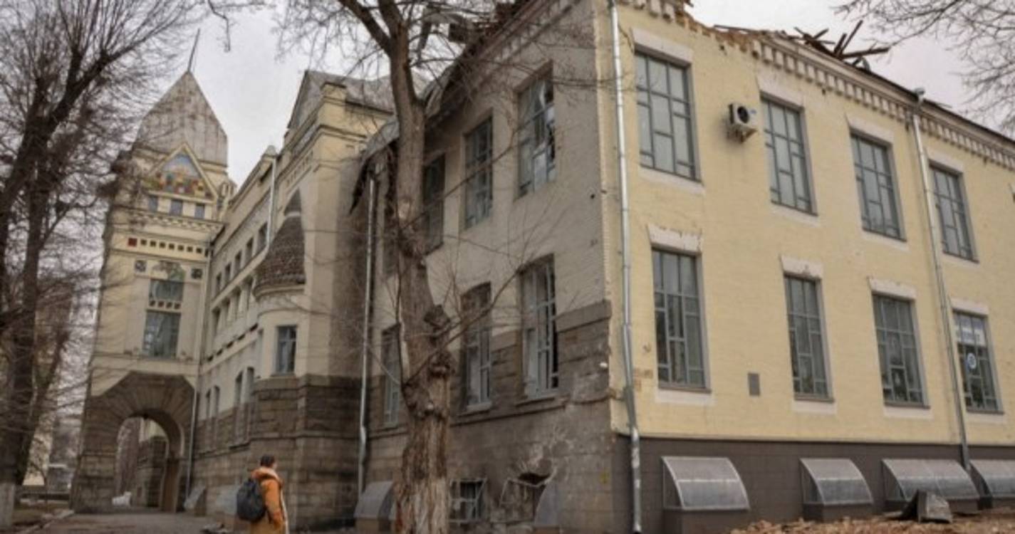 Ucrânia: Continuam ataques e bombardeamentos russos