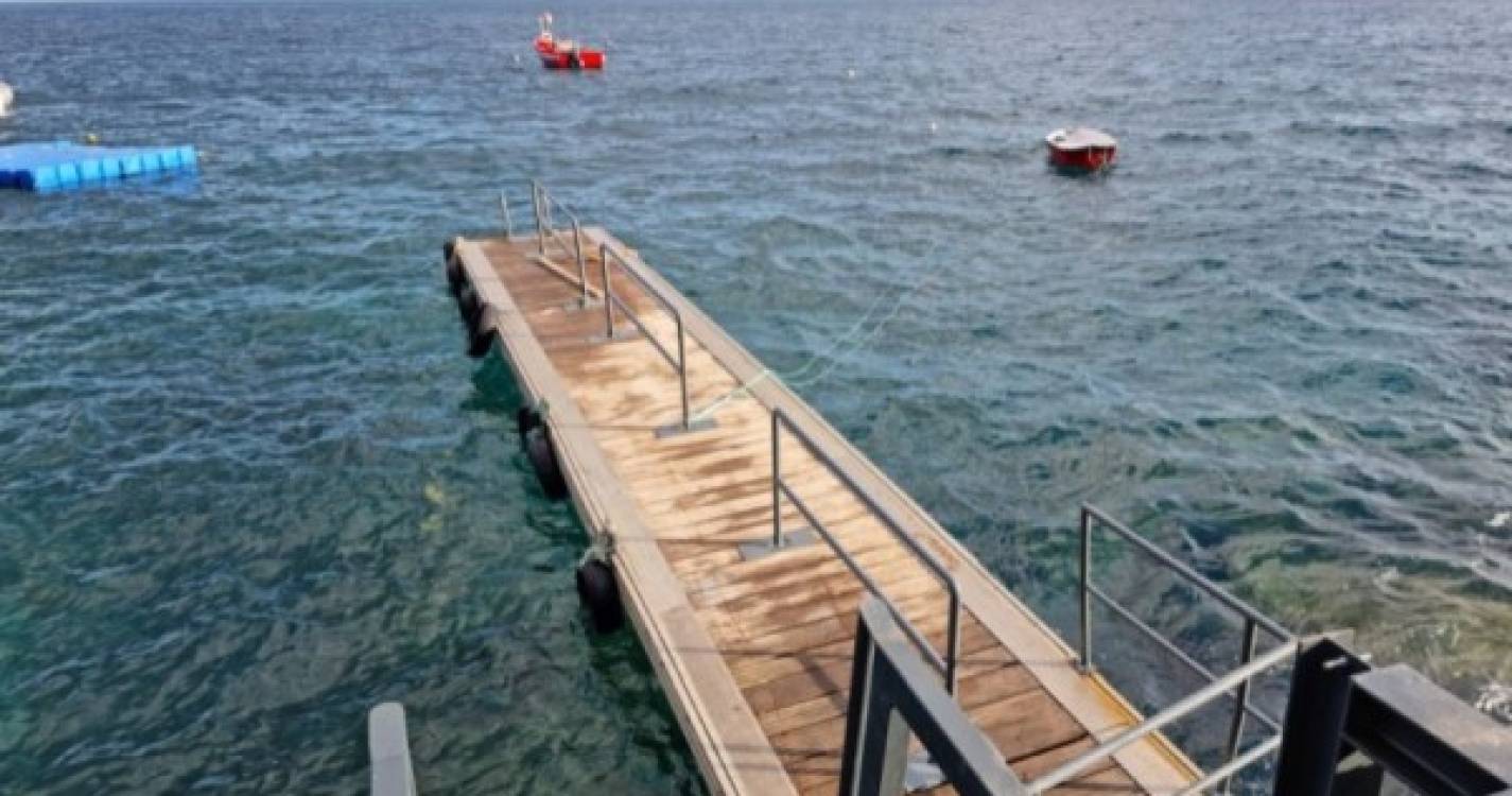 Ribeira Brava voltou a instalar plataforma de acesso ao Calhau da Lapa