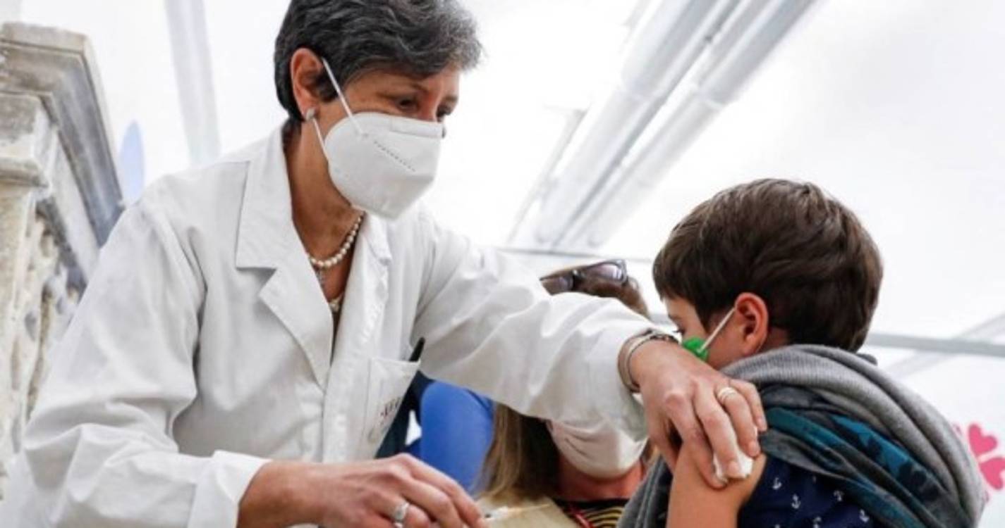 Covid-19: Aberto autoagendamento de crianças dos 5 aos 11 anos
