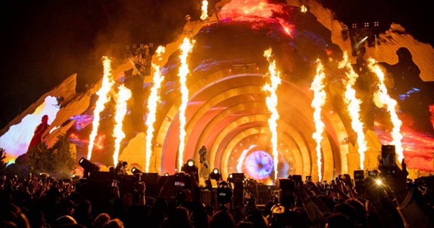 Rapper Travis Scott processado devido a concerto que terminou com oito mortes
