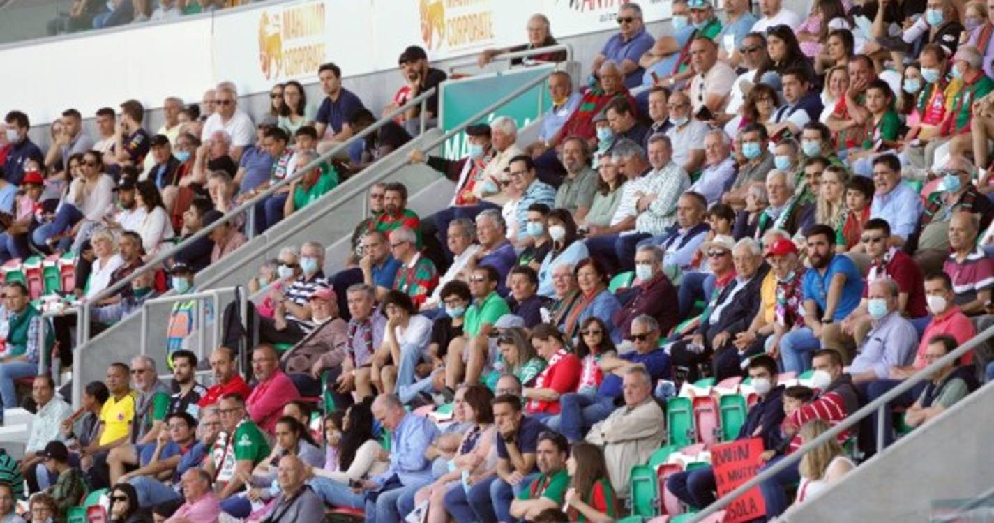 Marítimo desencadeia processo de renumeração dos cartões de sócios