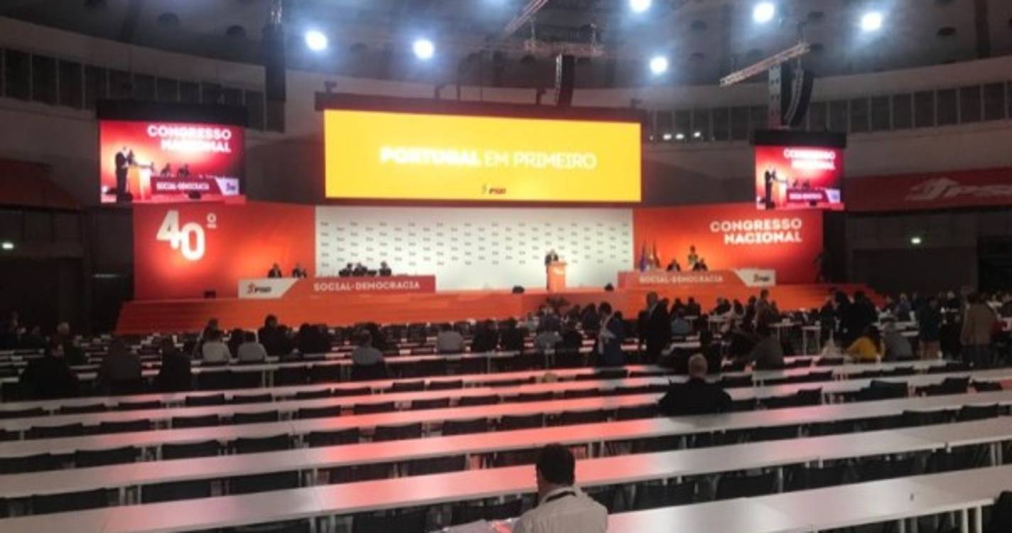 Congresso do PSD anda a meio gás