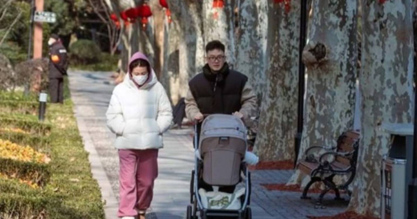 China regista primeiro declínio populacional em mais de meio século