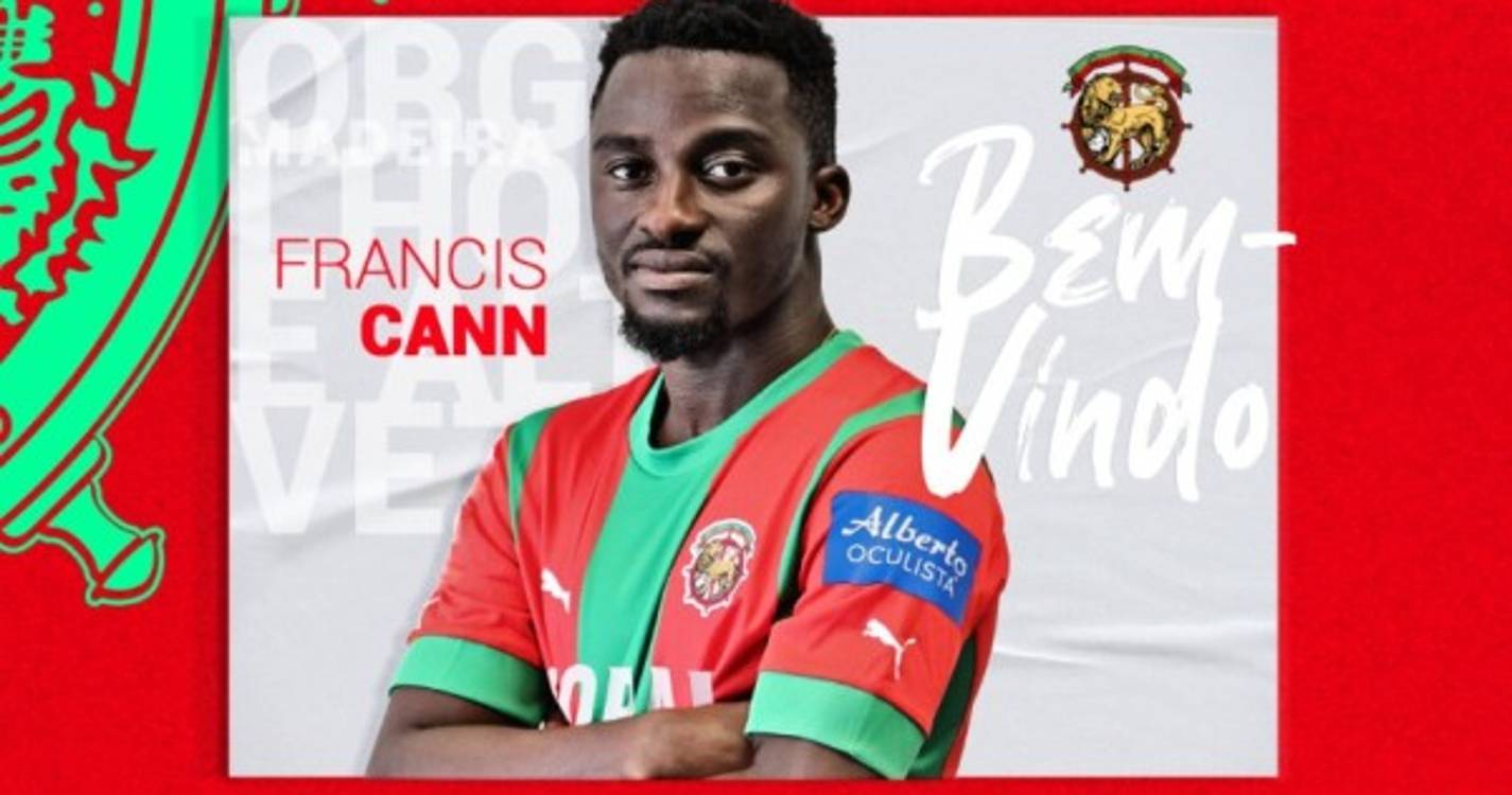 Extremo Francis Cann reforça Marítimo