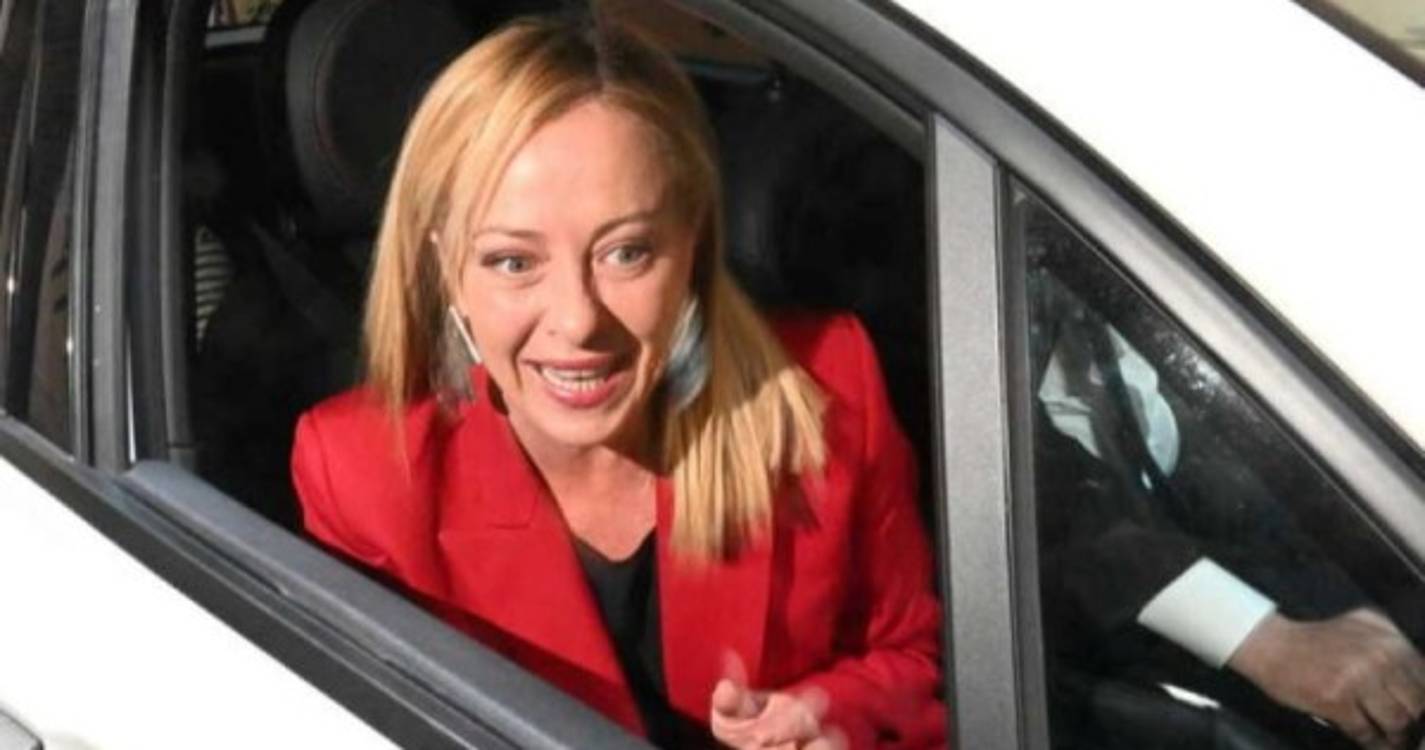 Giorgia Meloni garante a Kiev apoio do novo governo italiano