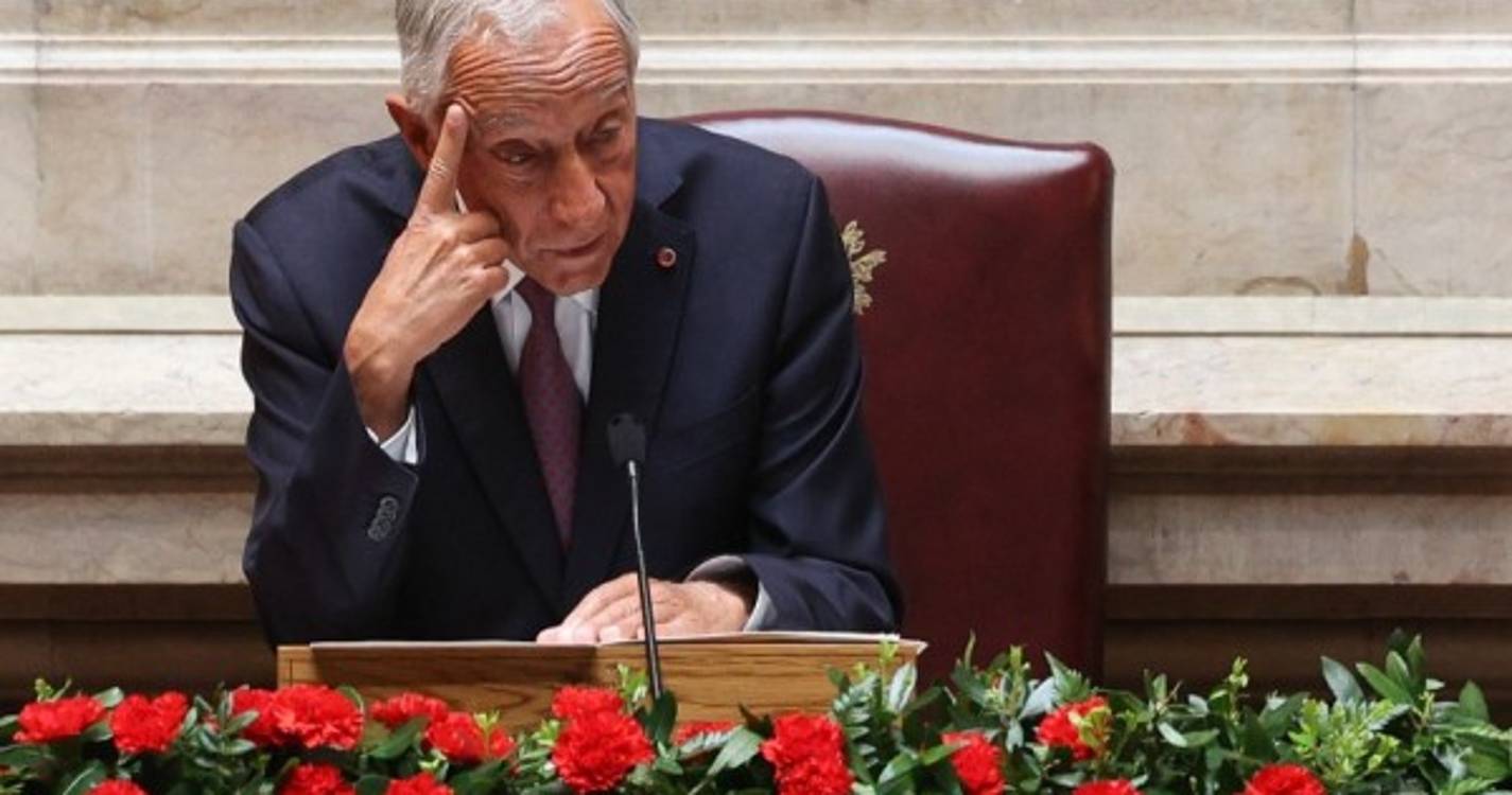 25 Abril: O povo é "o supremo senhor" da democracia e há sempre caminhos