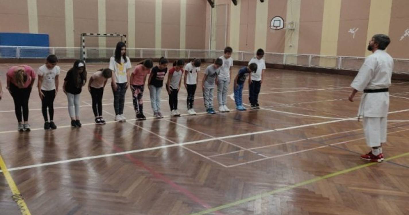 Karaté Shotokan na Escola Básica e Secundária D. Lucinda Andrade