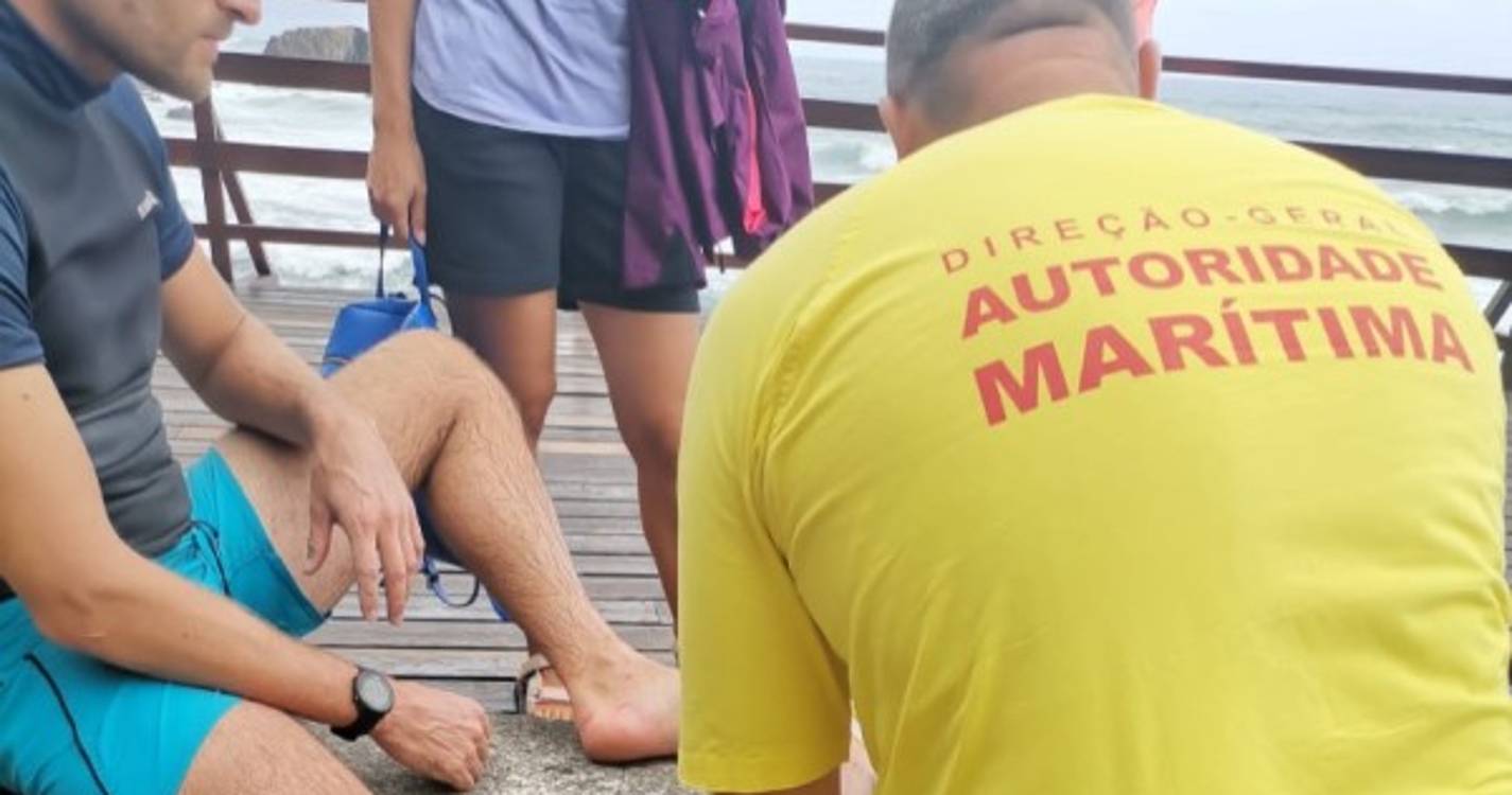 Turista italiano auxiliado pela Autoridade Marítima Nacional em São Vicente