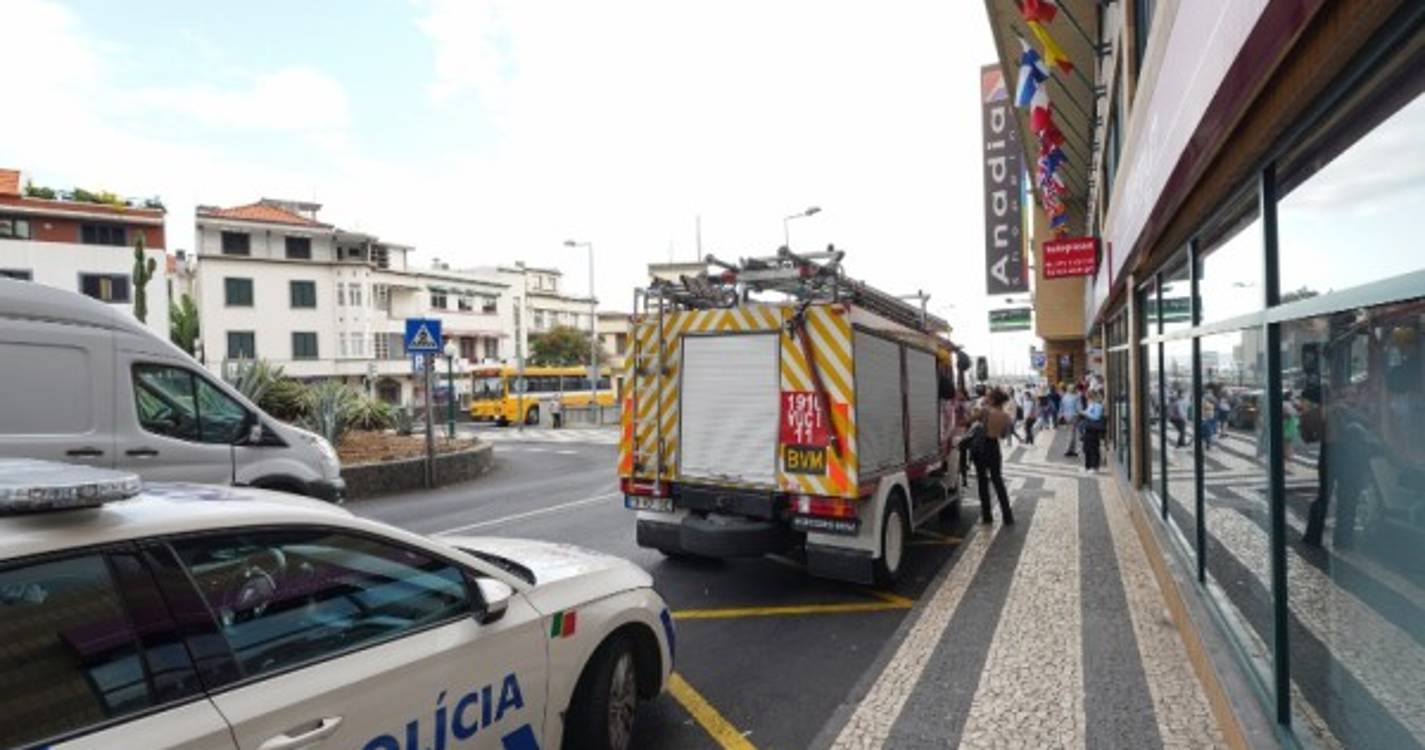 Homem vítima de queda nas escadas rolantes do Anadia, Funchal