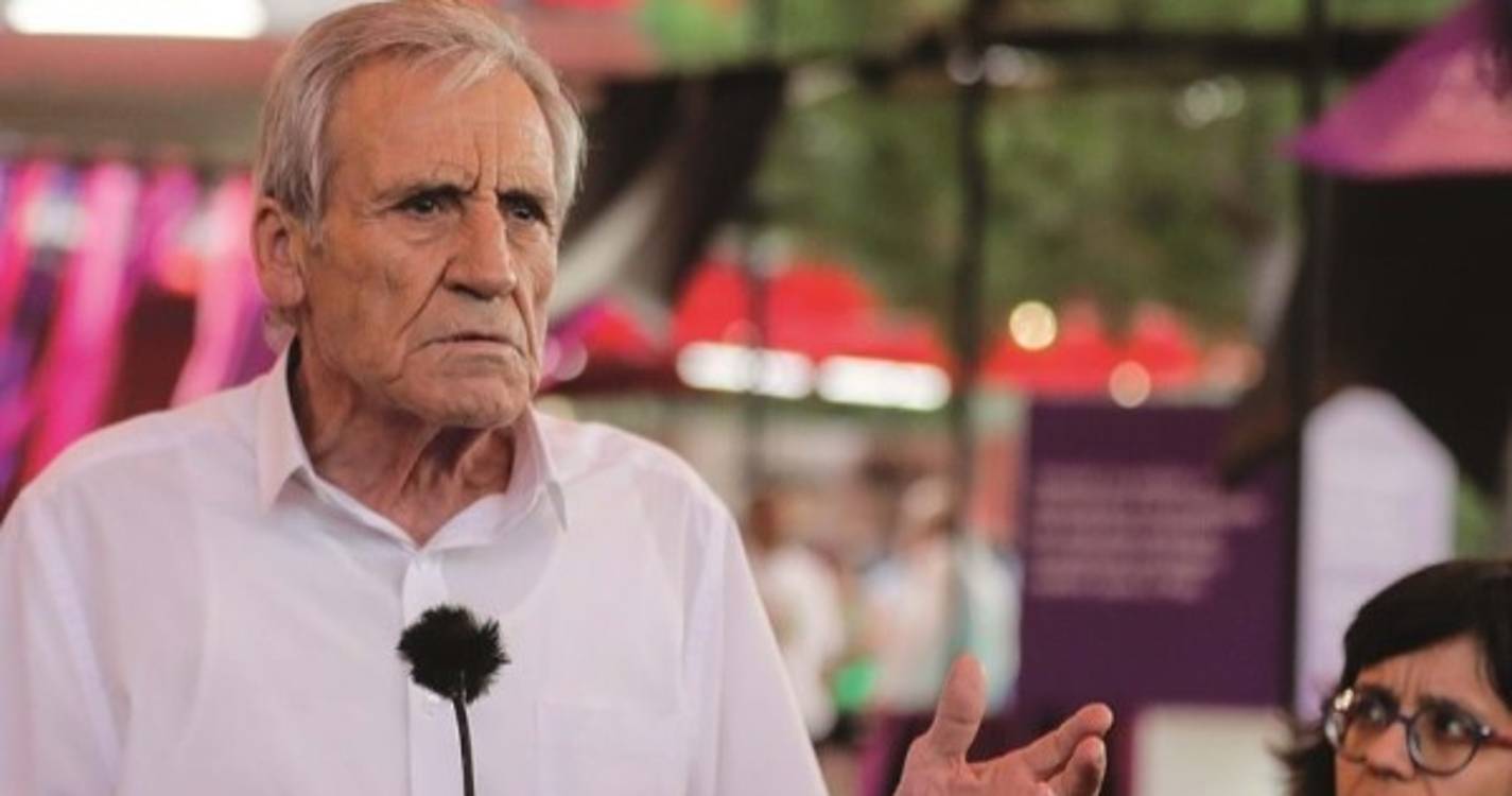 Jerónimo encerra 'rentrée' com "baterias" apontadas ao Governo