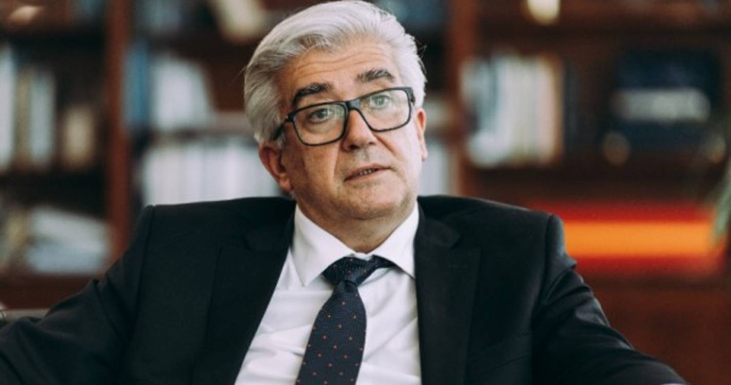 Governo responde com a rede hospitalar às dificuldades de completar escalas