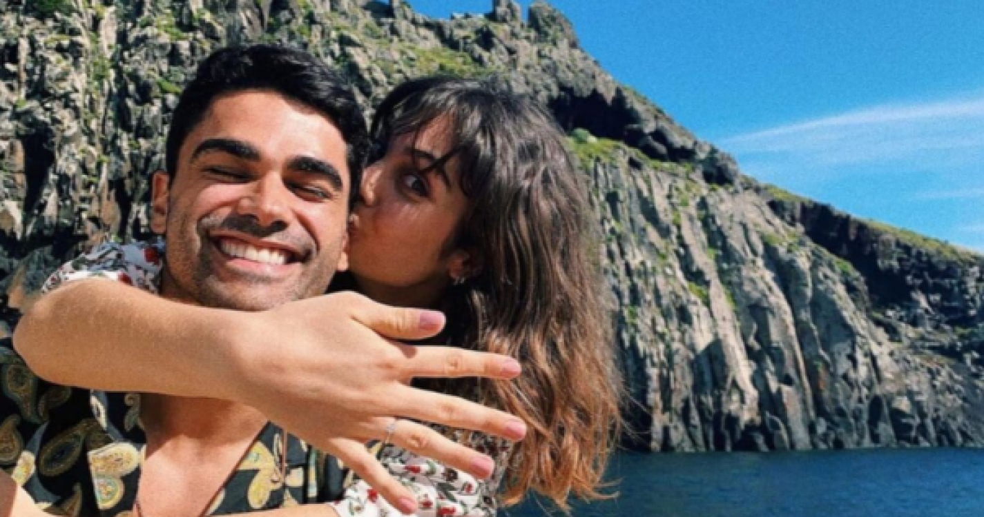 Casal de atores teve pedido de casamento em alto mar durante férias na Madeira
