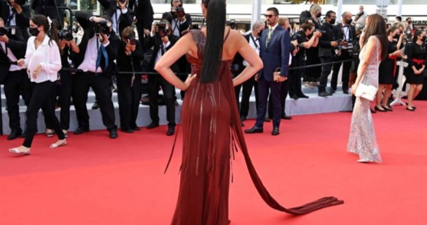 Georgina Rodríguez deslumbra em Cannes (com fotos)