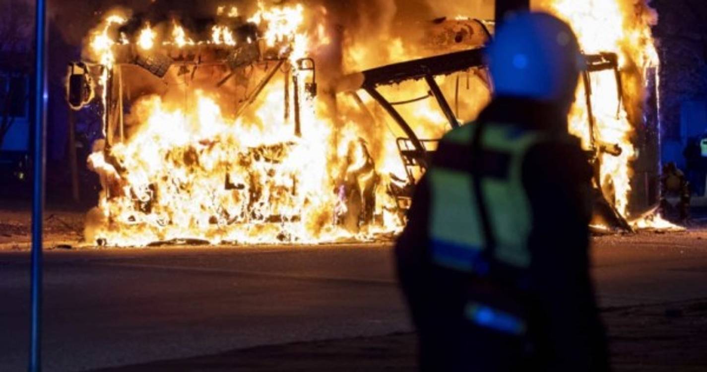 Violência no sul da Suécia em protestos contra movimento de extrema-direita