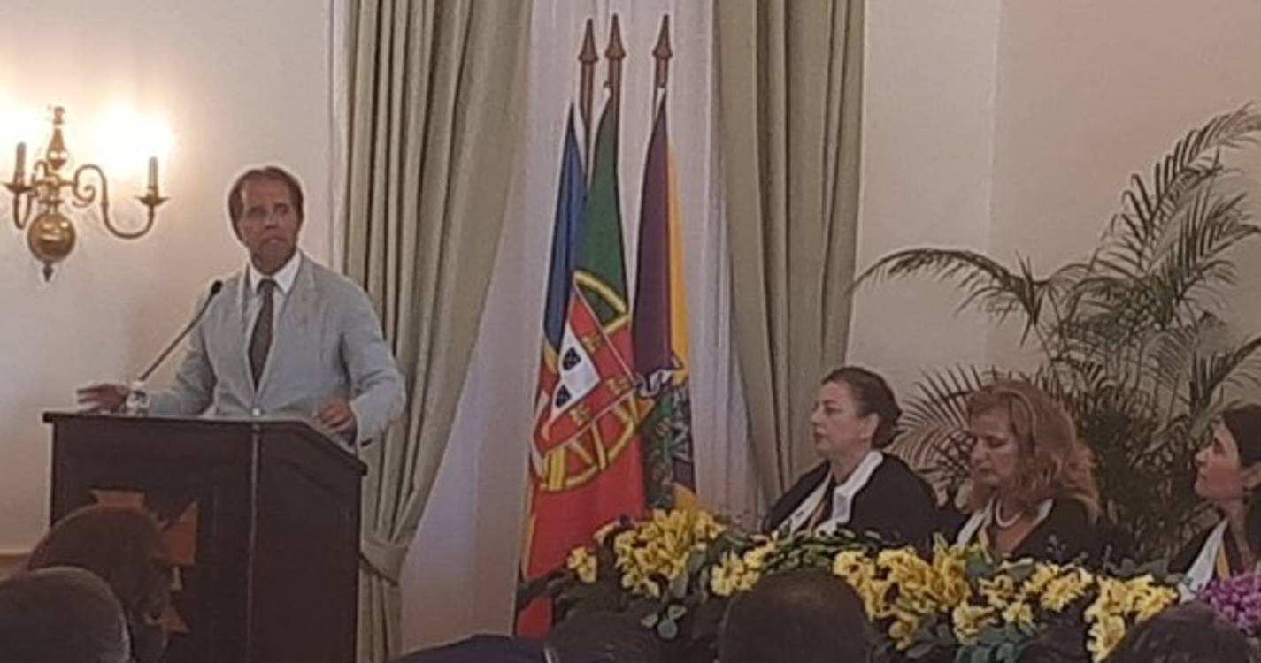 Convite a Albuquerque para sessão do Dia da Cidade do Funchal "incomodou muita gente"