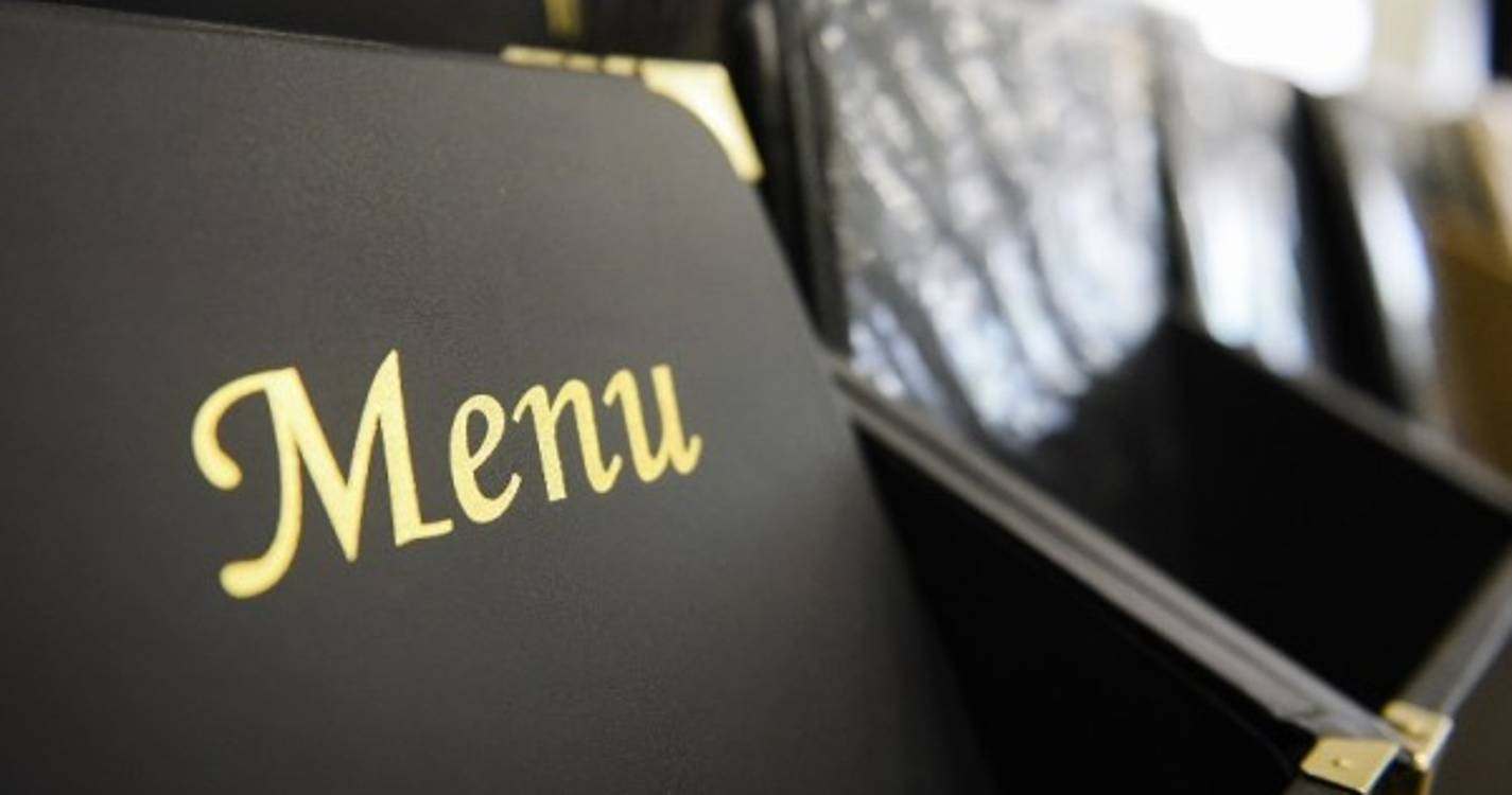 Sindicato de Hotelaria promove plenário com ex-trabalhadores do Madeira Palácio