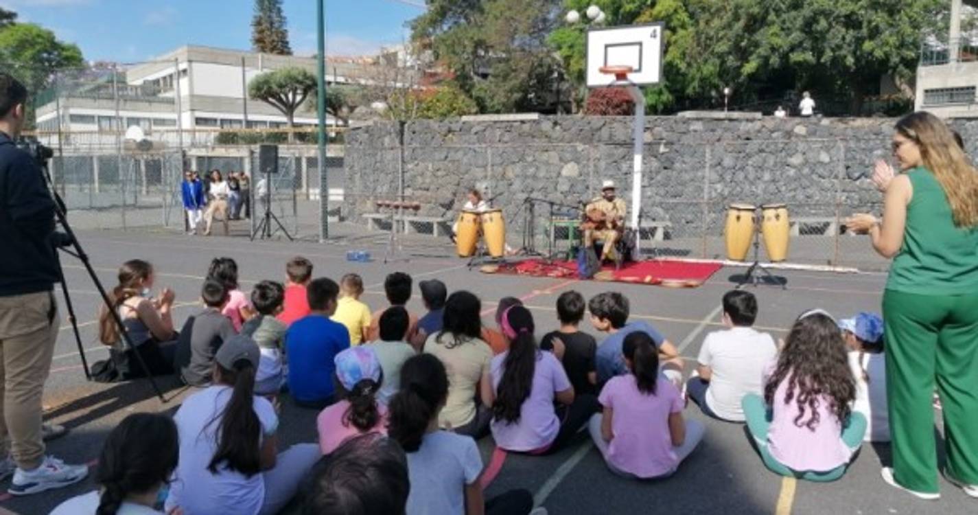 Escola Gonçalves Zarco assinala Dia Intercultural