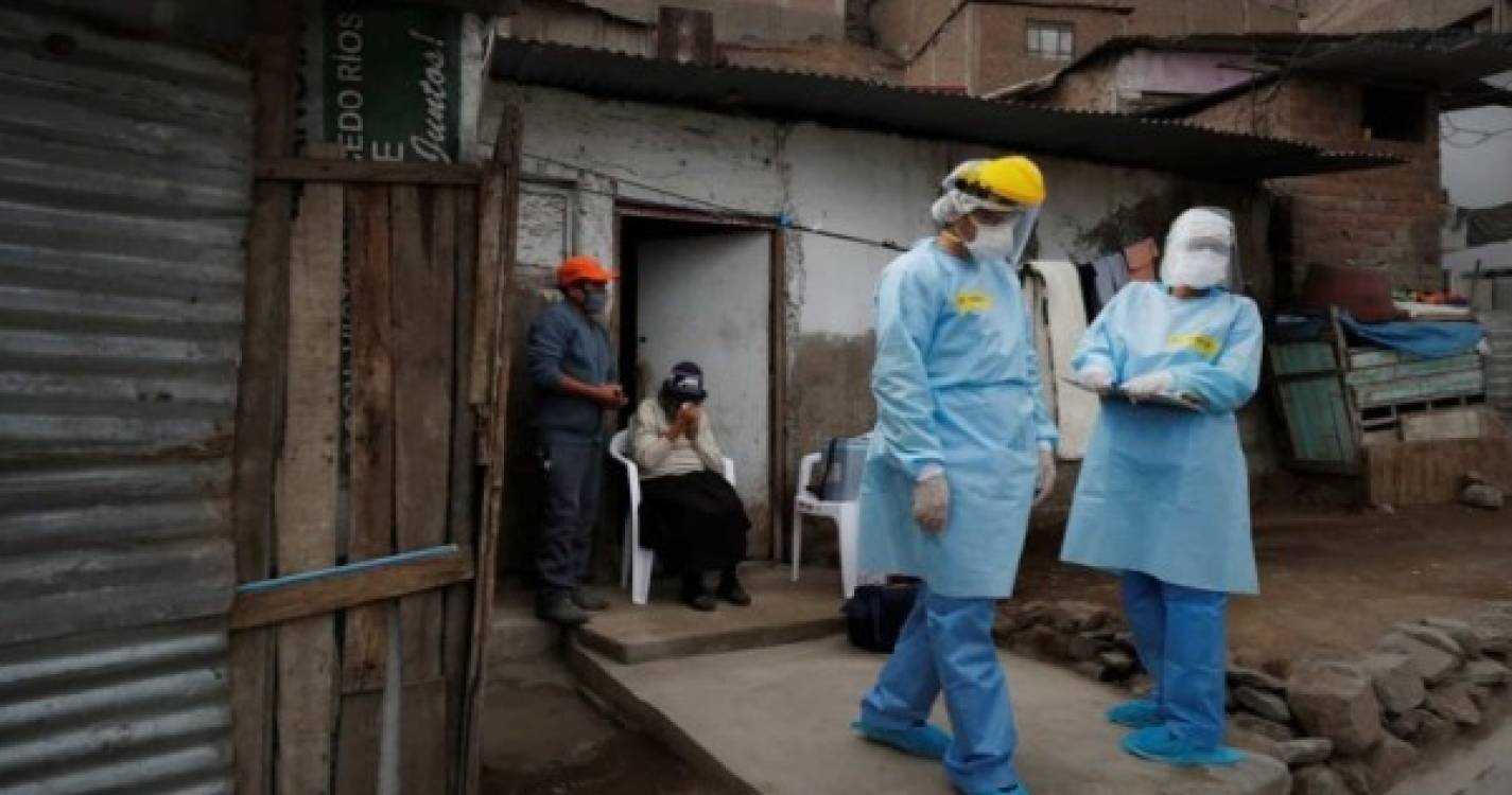 Covid-19: Peru regista novo aumento diário com 318 mortos