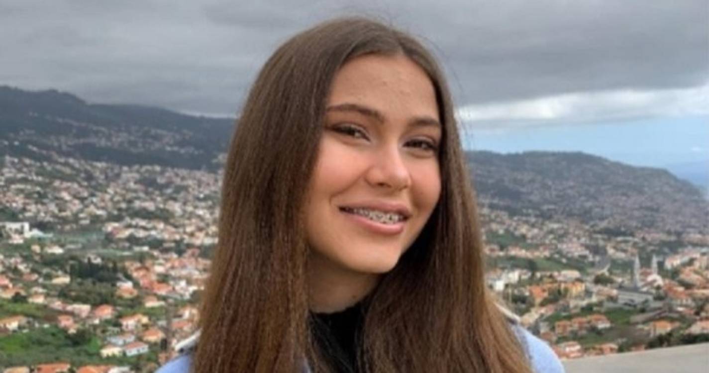 Jovem madeirense vai (en)cantar no lançamento de livro infantil