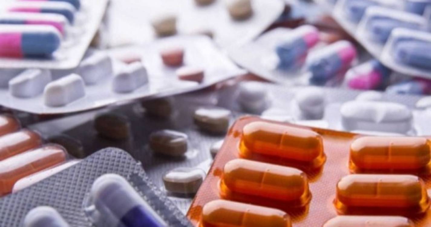 Infarmed alerta para vigilância acrescida a medicamentos que podem interferir com calor