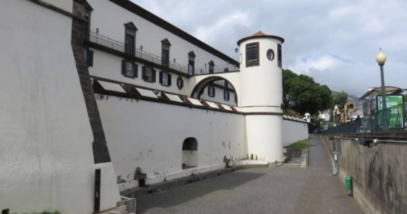 'A Sala da Senhora' de Filipa Venâncio em exposição