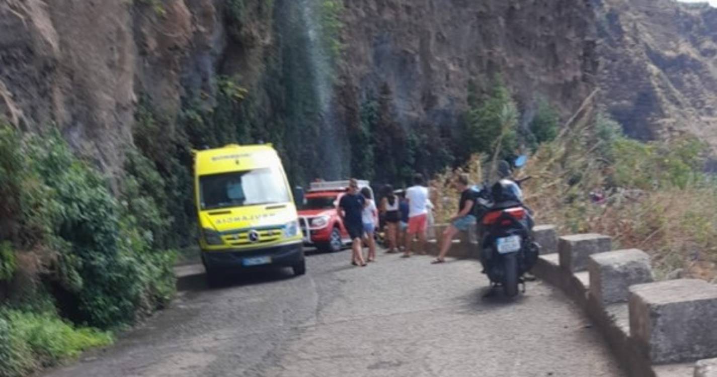 Queda de uma altura de 10 metros junto à cascata dos Anjos