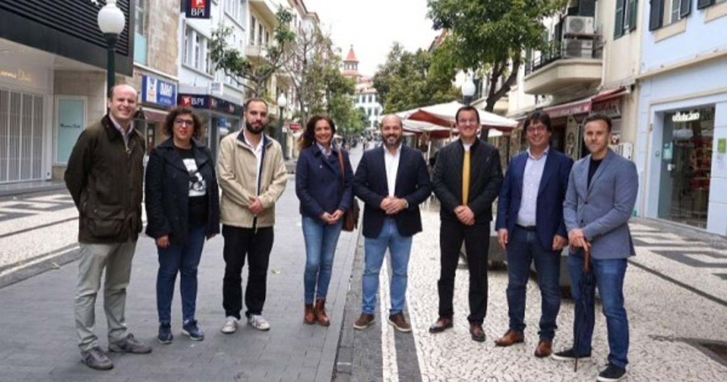 "Madeirenses pagam mais impostos do que deviam", acusa o PS