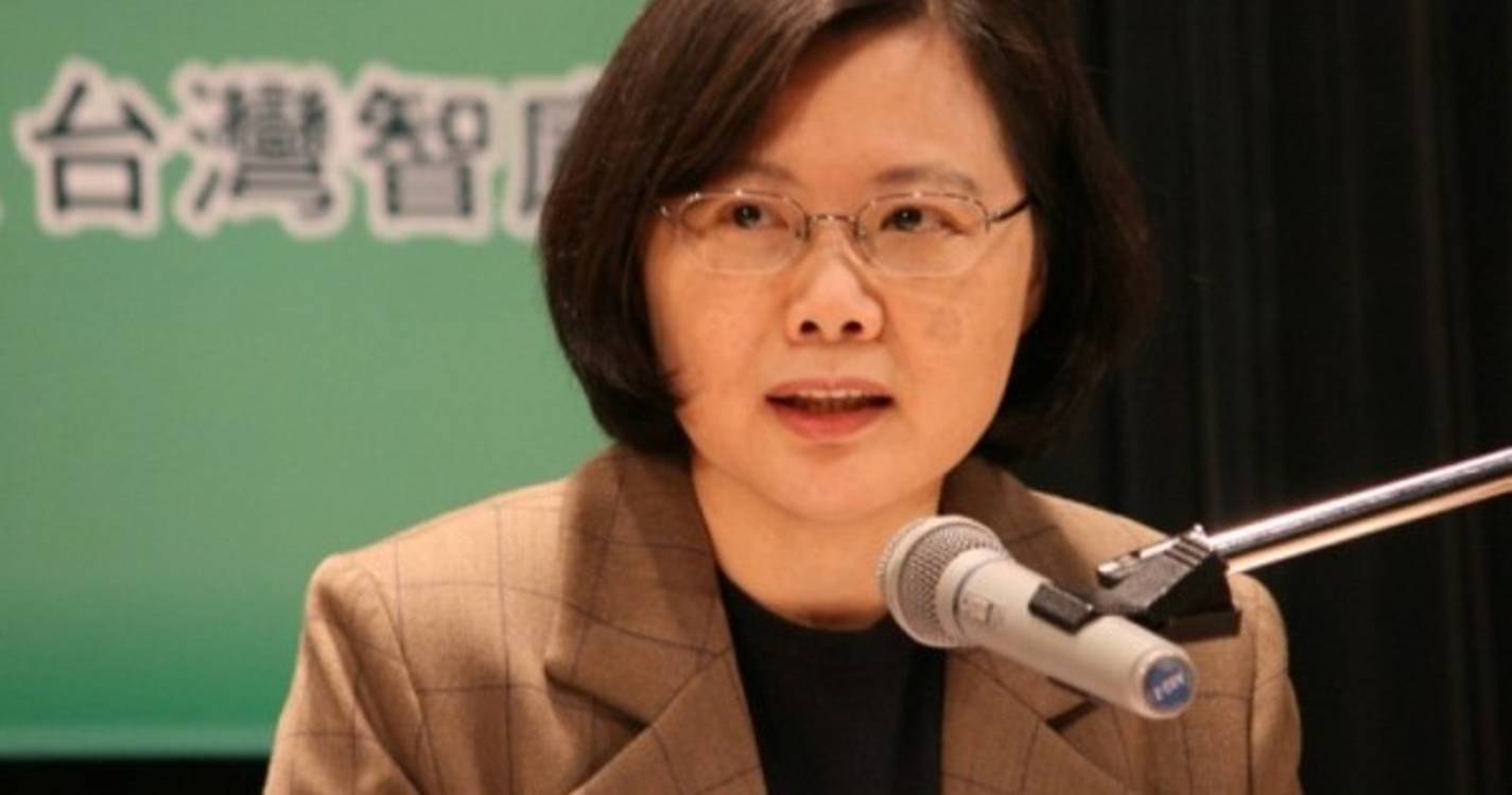 Presidente de Taiwan confirma visita aos EUA apesar de avisos da China