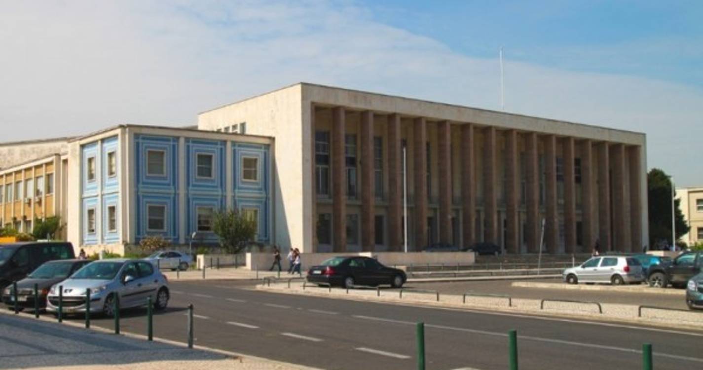 Jovem acusado de planear ataque à universidade libertado em novembro por amnistia