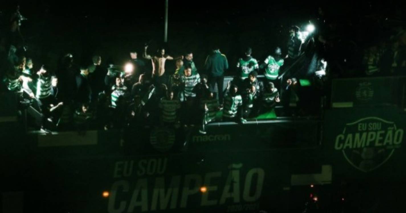 Foi assim que os jogadores do Sporting viveram a passagem pelo Marquês (com vídeo)