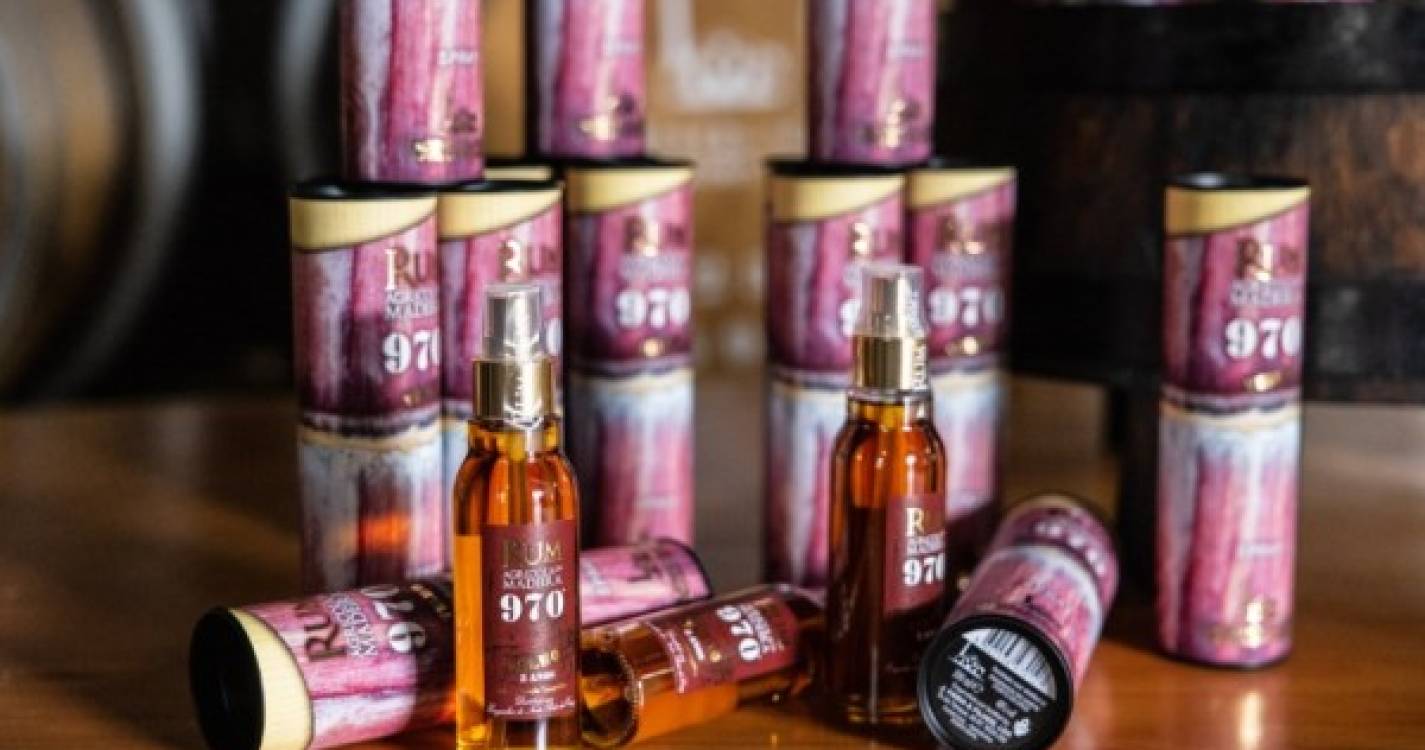 Engenhos do Norte apresentam inovadora garrafa de rum agrícola em spray. Veja as fotos