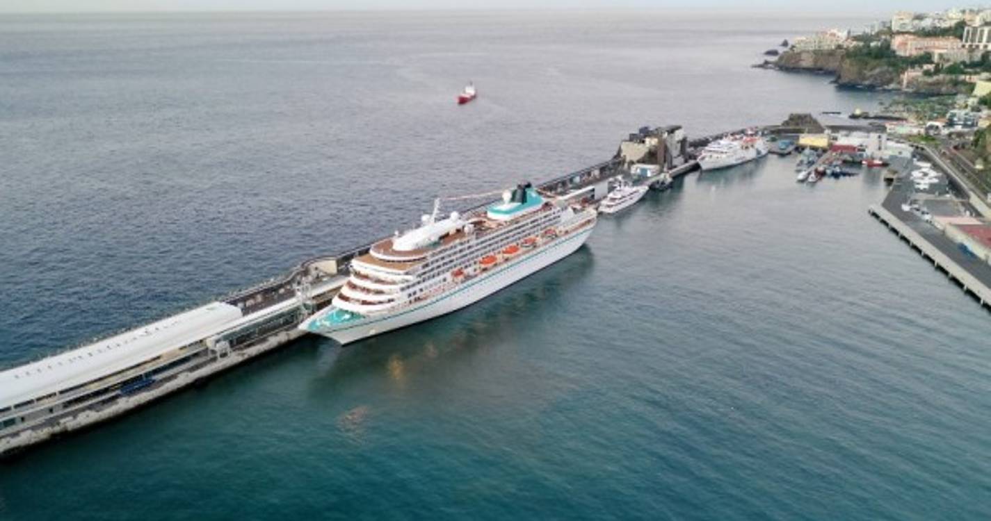 Cruzeiro 'Amera' cancela passagem pela Madeira para assistir ao Fim de Ano