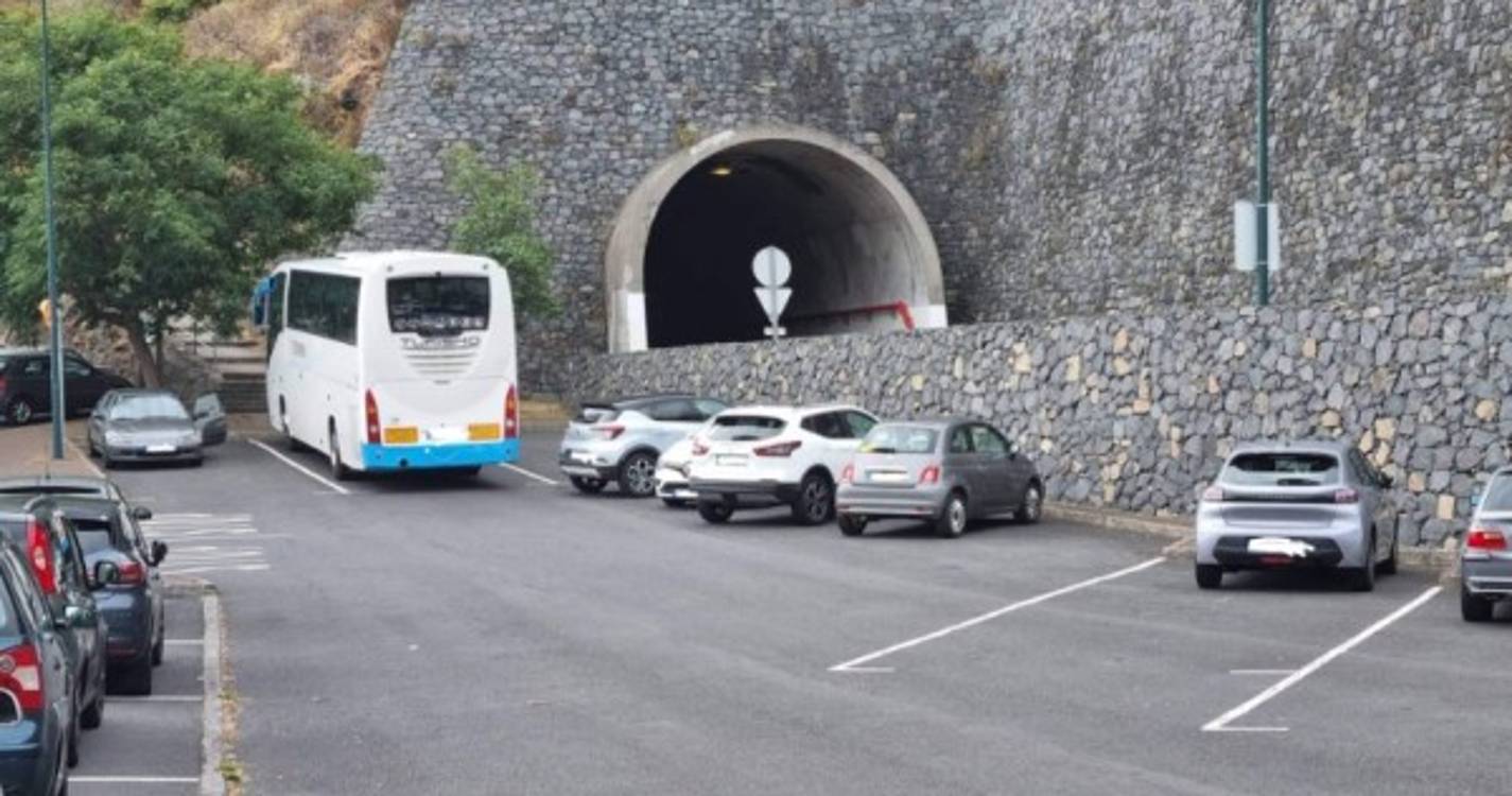 Estacionamento abusivo em Machico gera indignação