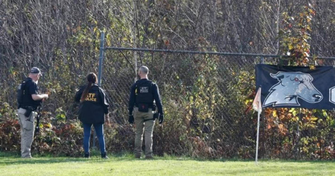 Suspeito de tiroteio nos Estados Unidos encontrado morto