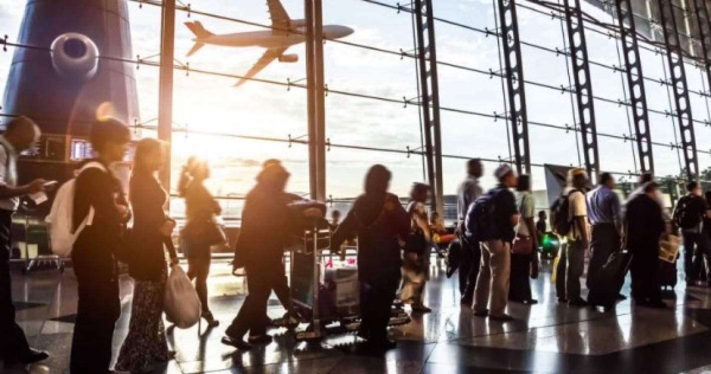 Aeroportos com mais 92,7% de passageiros no 3.º trimestre mas longe dos níveis de 2019