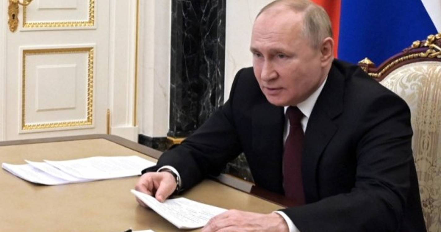 Ucrânia: Kremlin anuncia que Putin vai reconhecer territórios separatistas