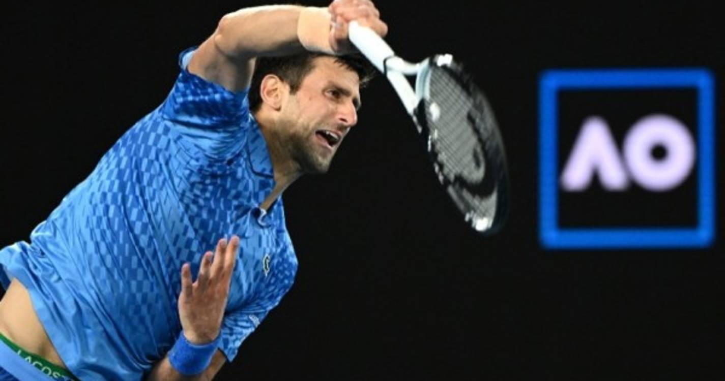 Open da Austrália: Djokovic conquista 10.º título ao bater Tsitsipas