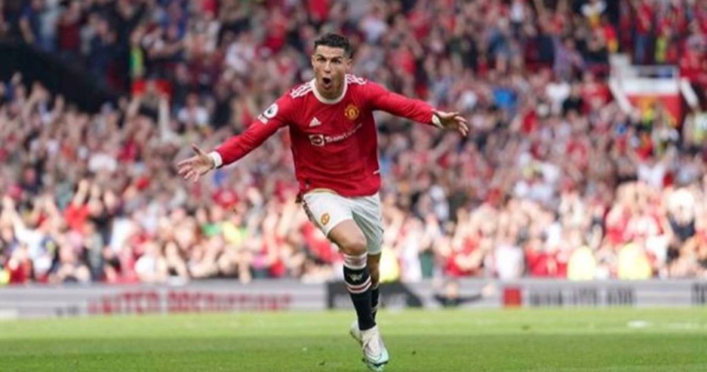 Cristiano Ronaldo titular pelo segundo jogo consecutivo